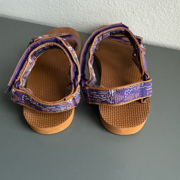 Teva Purple and Tan Sandals - Picture 5 of 6